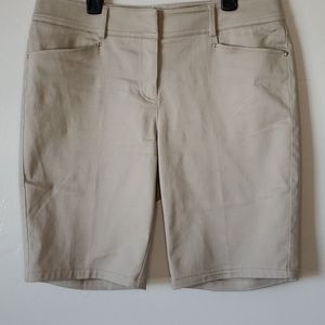 CACHE' Shorts
